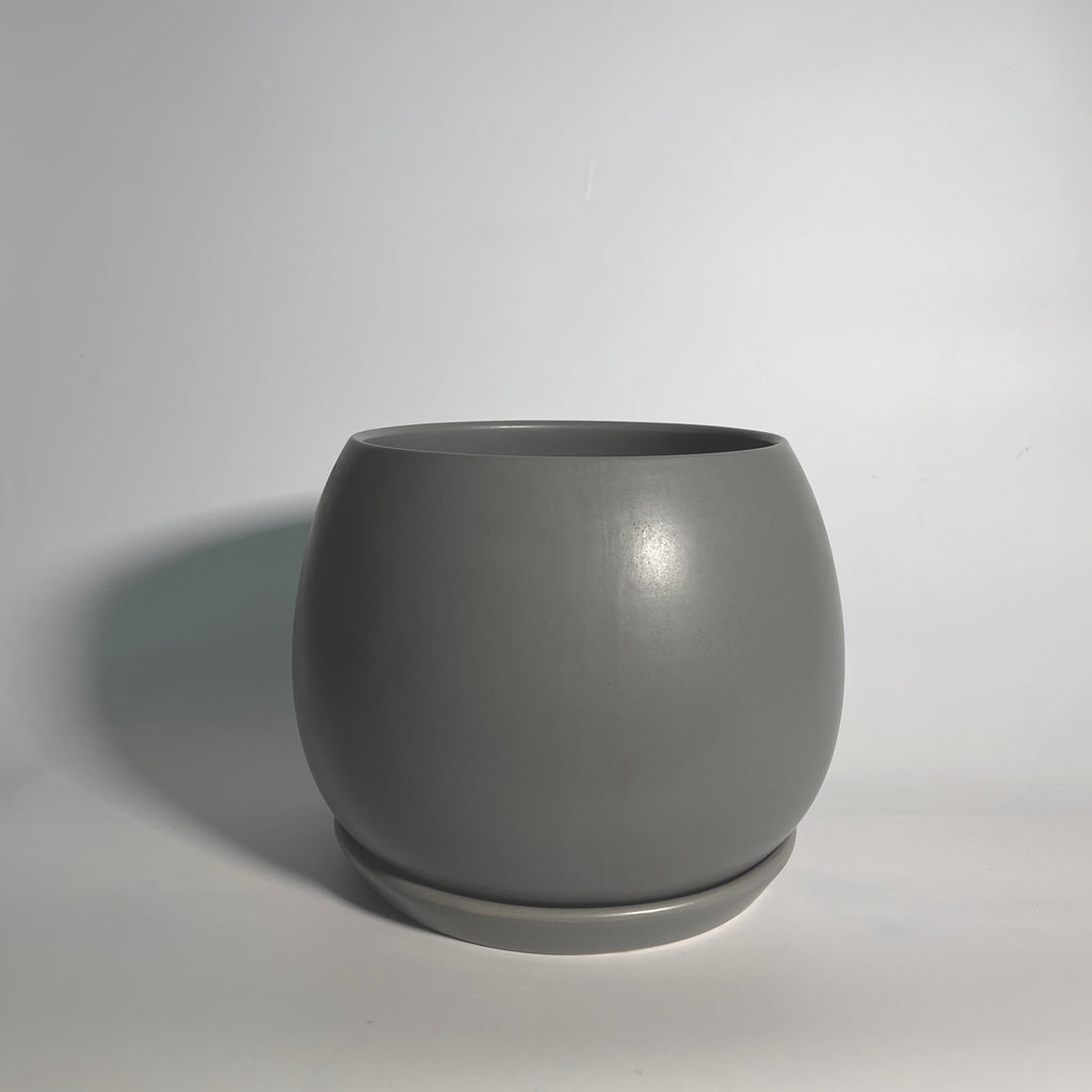 Matt Spherical Pot in Grey