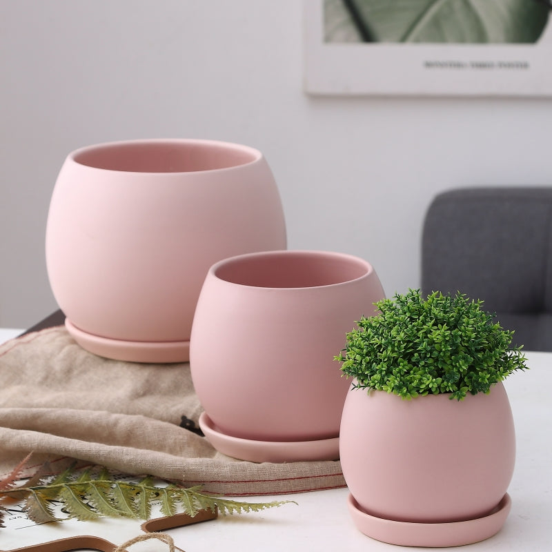 Matt Spherical Pot in Pastel Pink