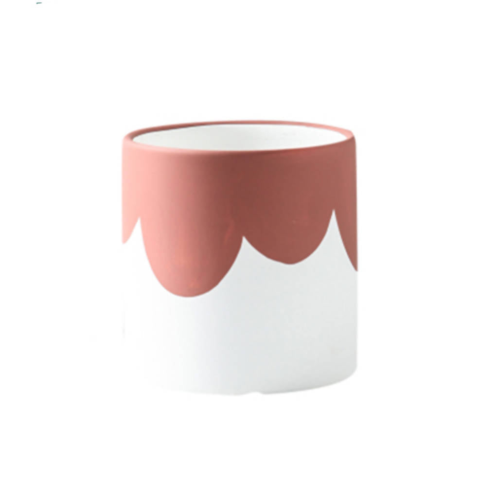 Kola Planter in Terra Cotta